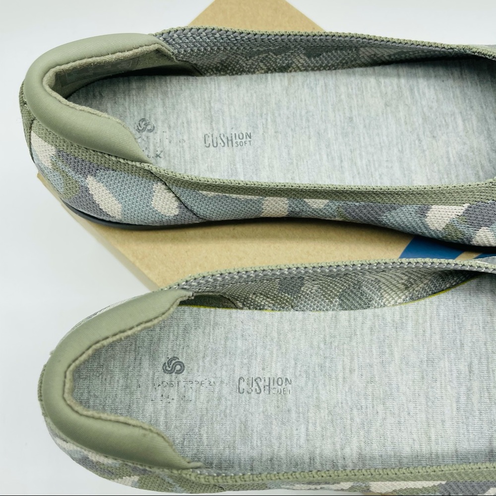 Women's Camo Slip-On Ballet Flats - Olive - Picture 4 of 15